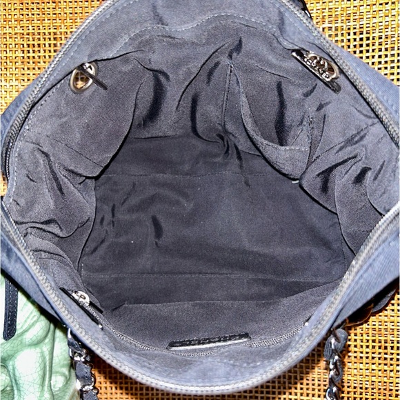 Vintage CHANEL Cambon Line Mini Black Nylon and Patent Leather - RARE - Picture 8 of 8